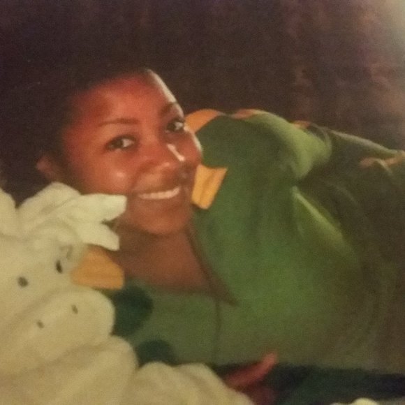 Meet your Posher, Ashley - Picture 1 of 1